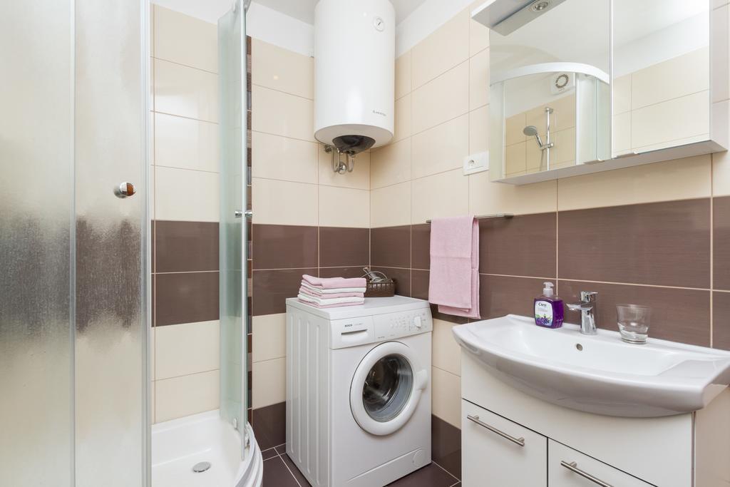 Comfortable Apartment Split Quarto foto
